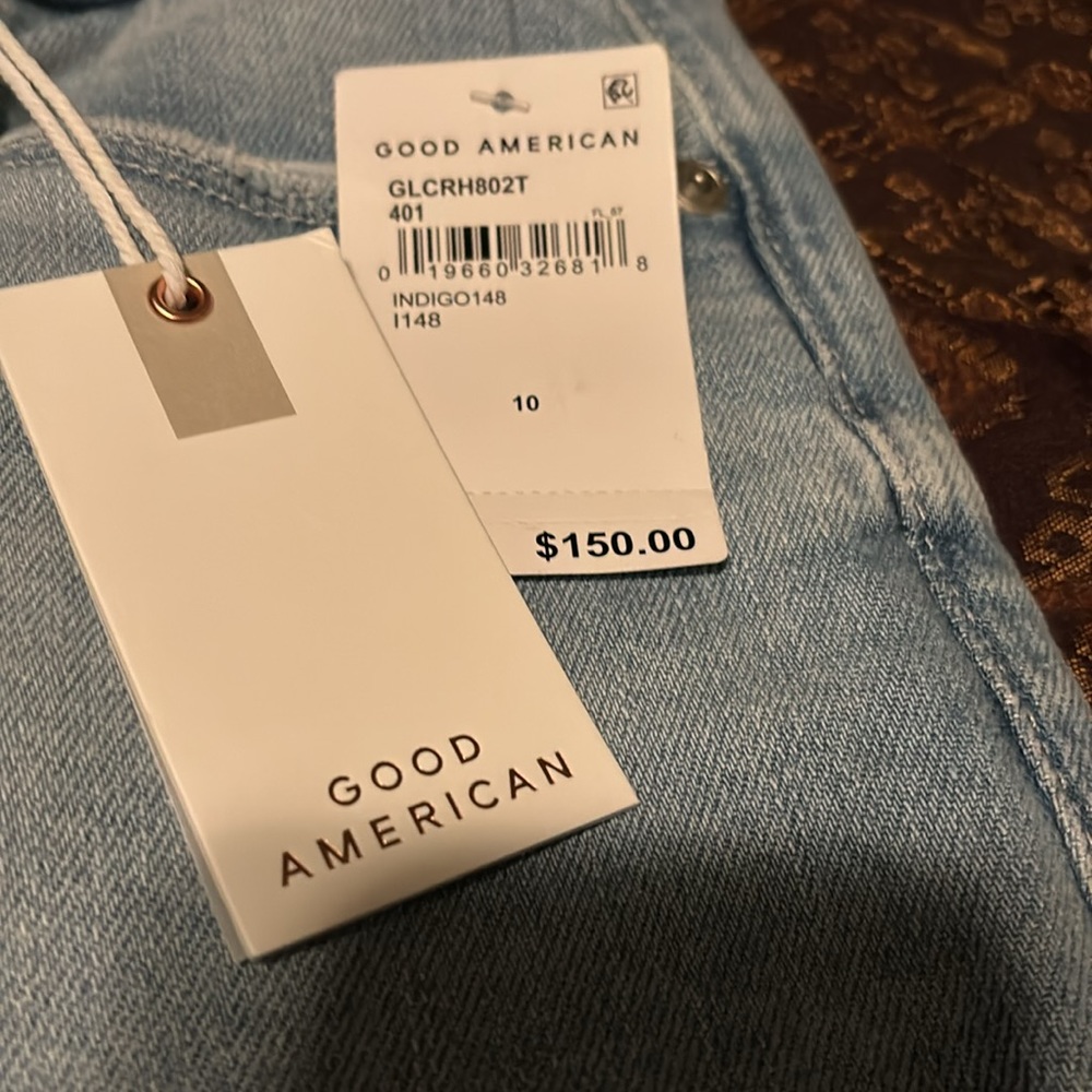 Good American Good Legs Crop - Picture 3 of 8